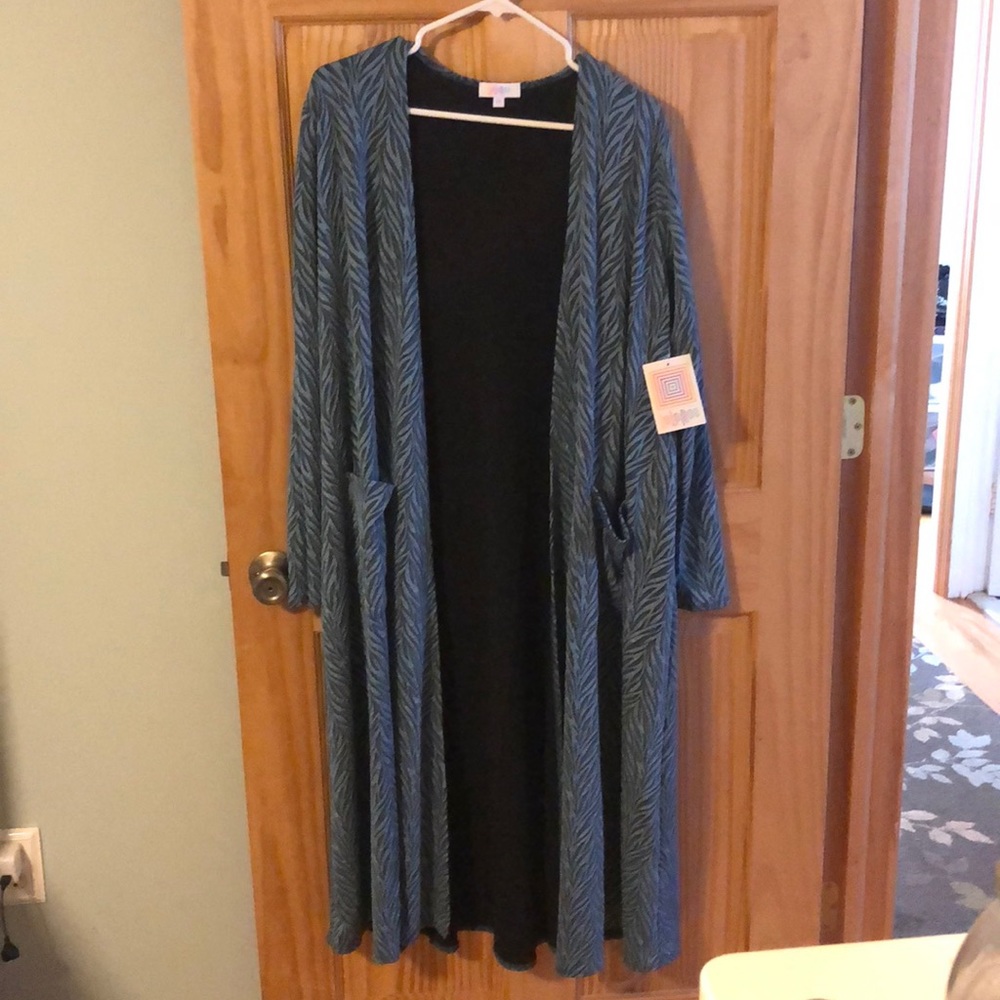Lularoe zebra Sarah